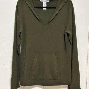 Josephine Chaus True Olive Green V-Neck Pullover Hoodie